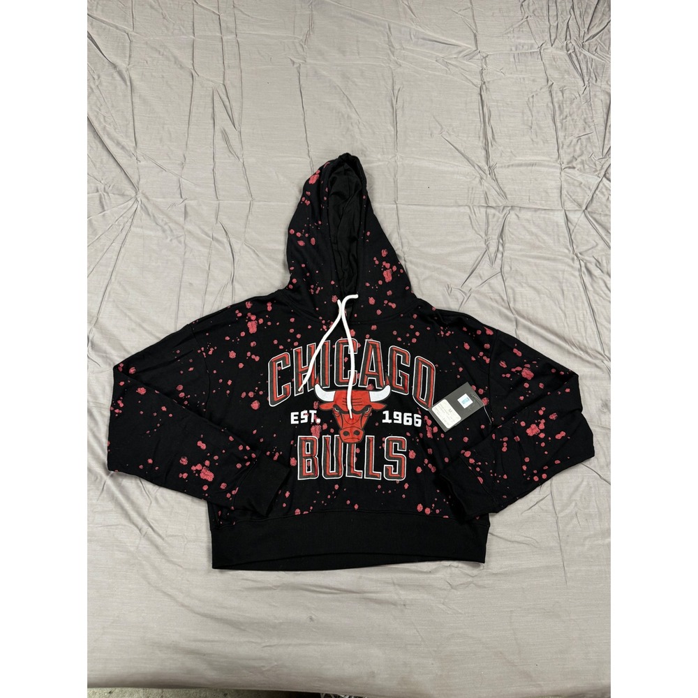 NBA Chicago Bulls Cropped Hoodie Black Red Paint Splatter Womens Medium